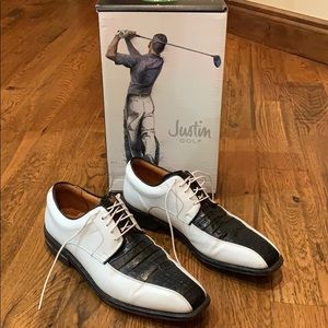 Golf shoes